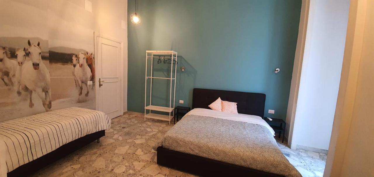 Sofia Rooms Неаполь Экстерьер фото